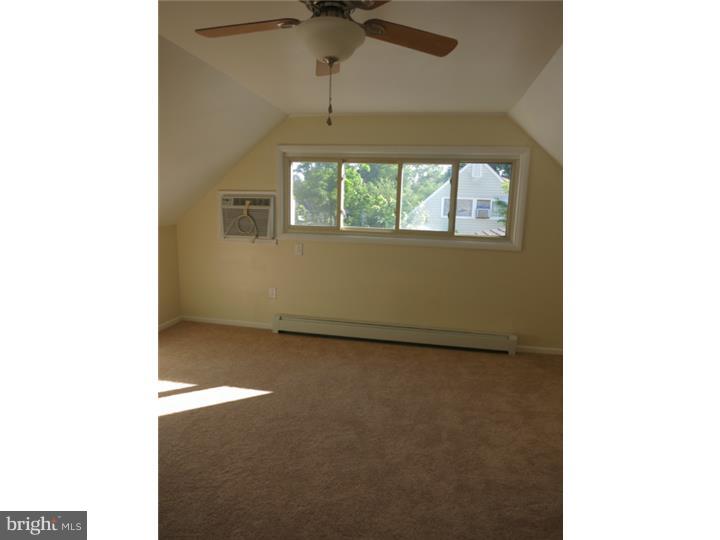 9 Harrow Road Levittown, PA 19056 - Photo 19 of 25 Bedroom - Main