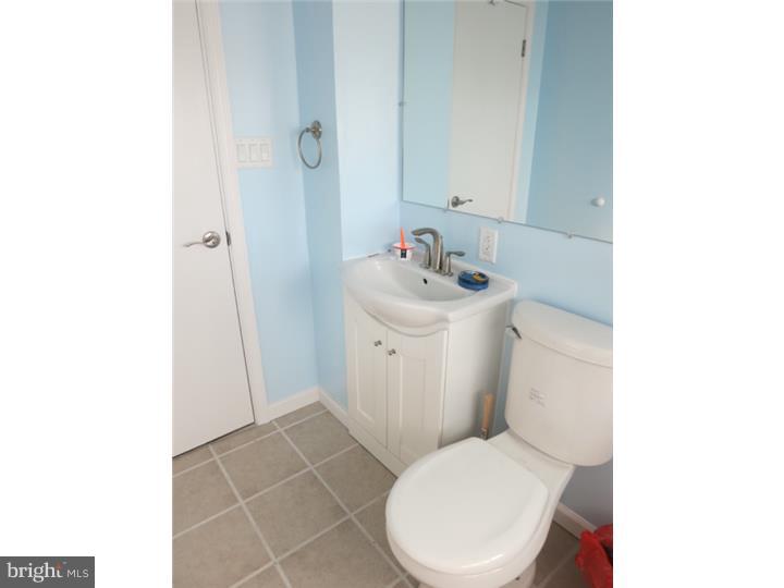 9 Harrow Road Levittown, PA 19056 - Photo 22 of 25 Bathroom
