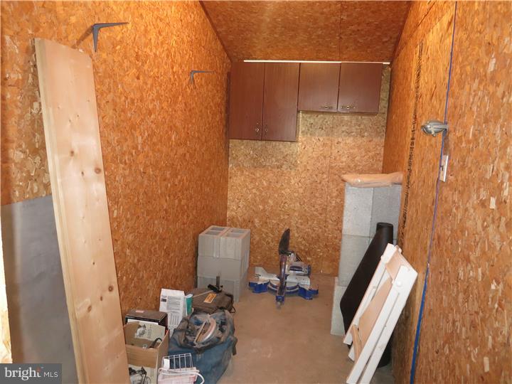 9 Harrow Road Levittown, PA 19056 - Photo 24 of 25 Gallery Image 24