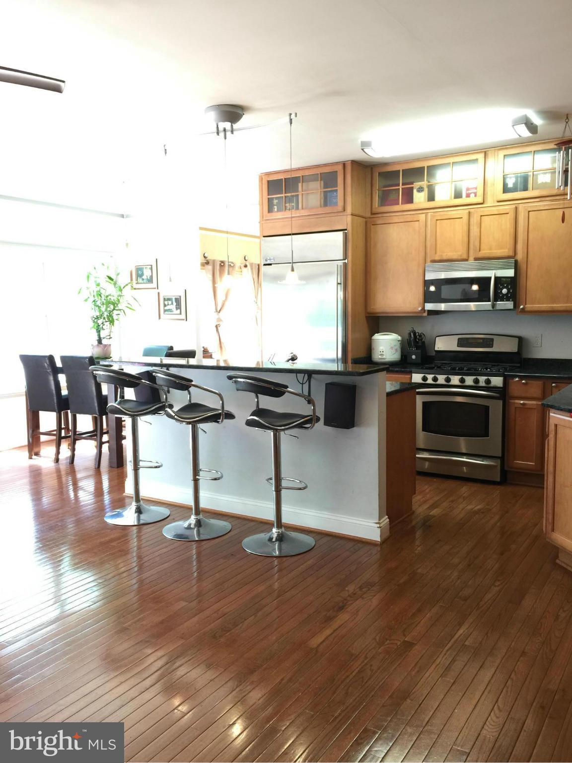 2807 Hillsdale Road Baltimore, MD 21207 - Photo 11 of 26 Kitchen