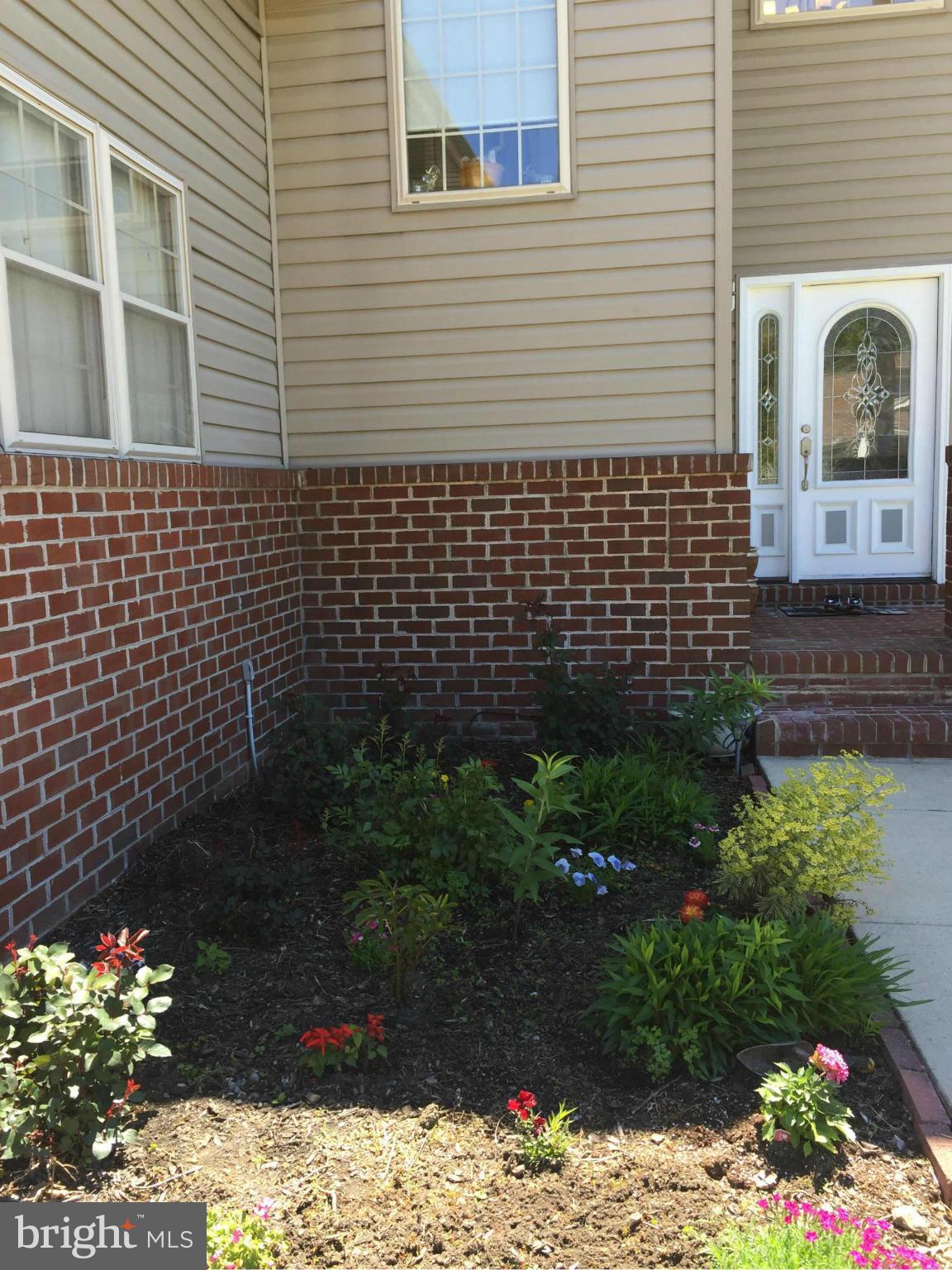 2807 Hillsdale Road Baltimore, MD 21207 - Photo 7 of 26 Exterior (General)