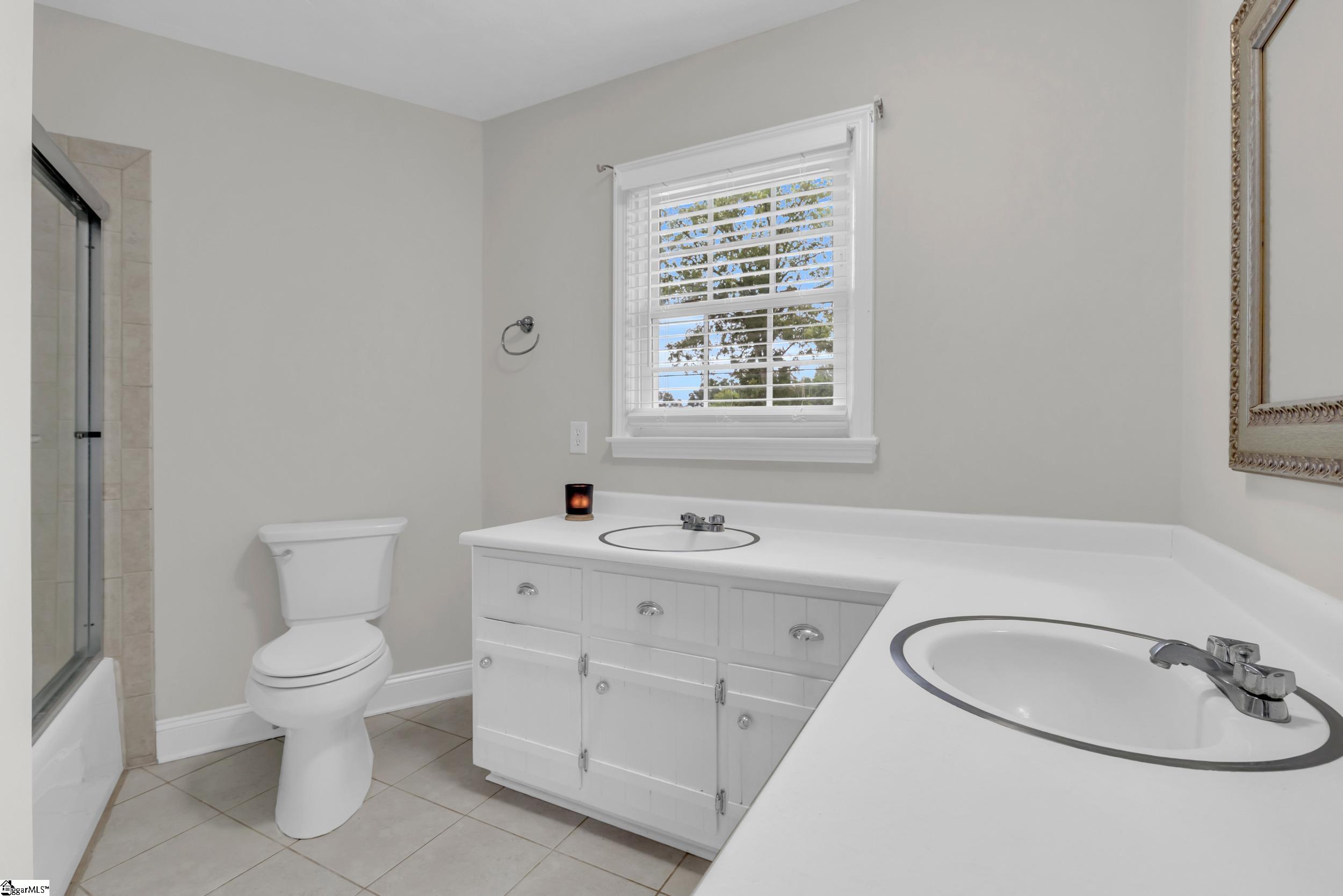 1806 Fork Shoals Road Greenville, SC 29605 - Photo 21 of 34 Gallery Image 21