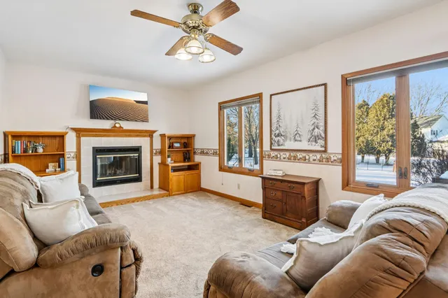 $500,000 | 1703 Cumberland Court, Waunakee, WI 53597