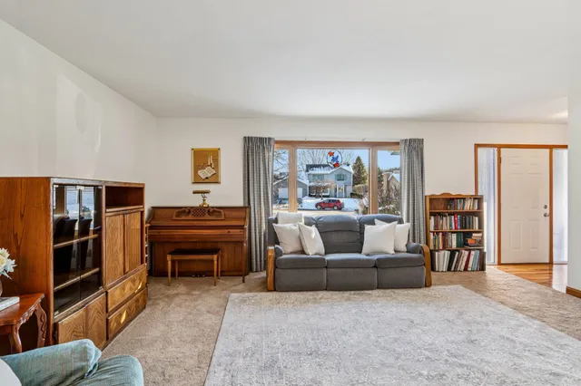 $500,000 | 1703 Cumberland Court, Waunakee, WI 53597