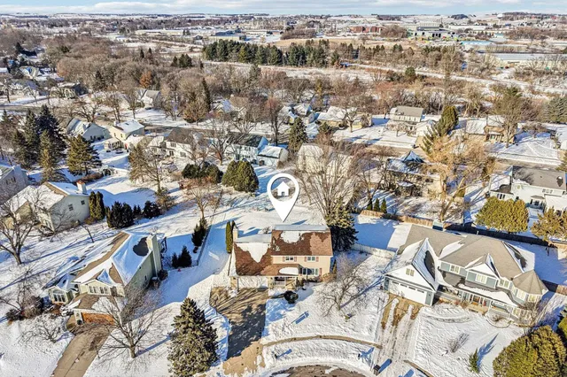 $500,000 | 1703 Cumberland Court, Waunakee, WI 53597