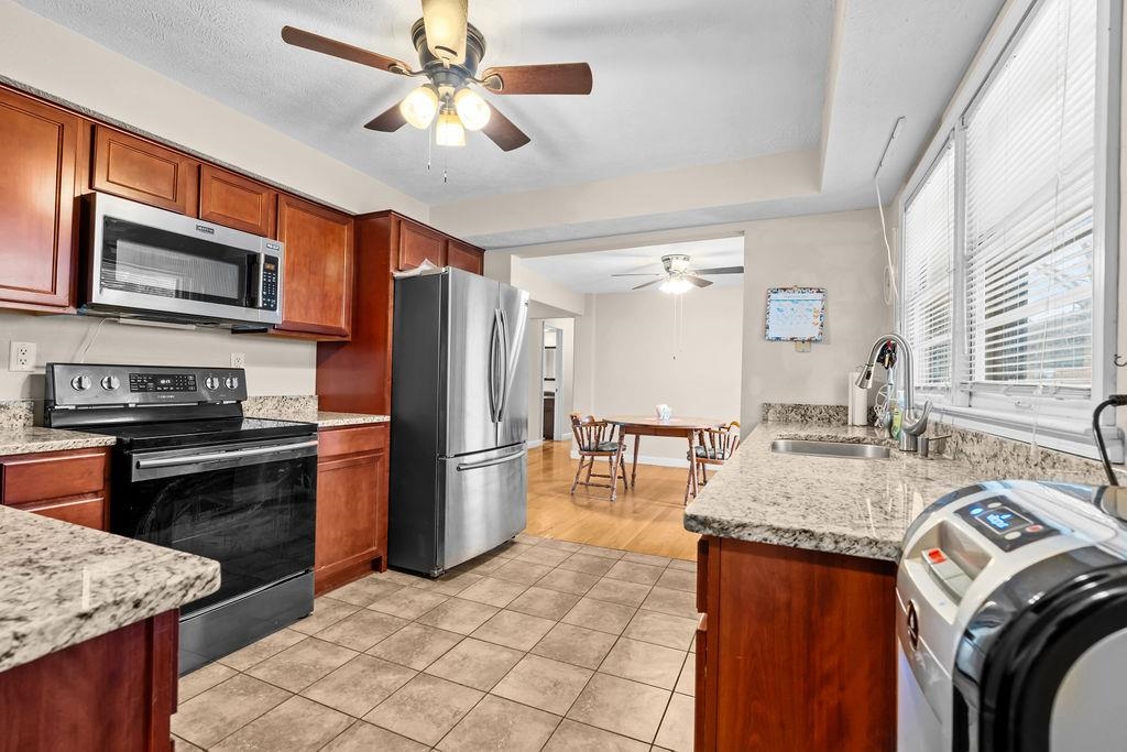 1504 South Mulford Road Rockford, IL 61108 - Photo 17 of 54