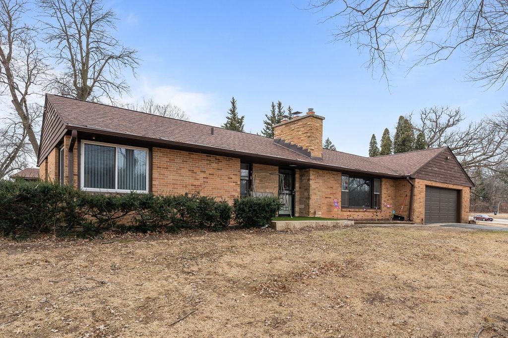 1504 South Mulford Road Rockford, IL 61108 - Photo 5 of 54