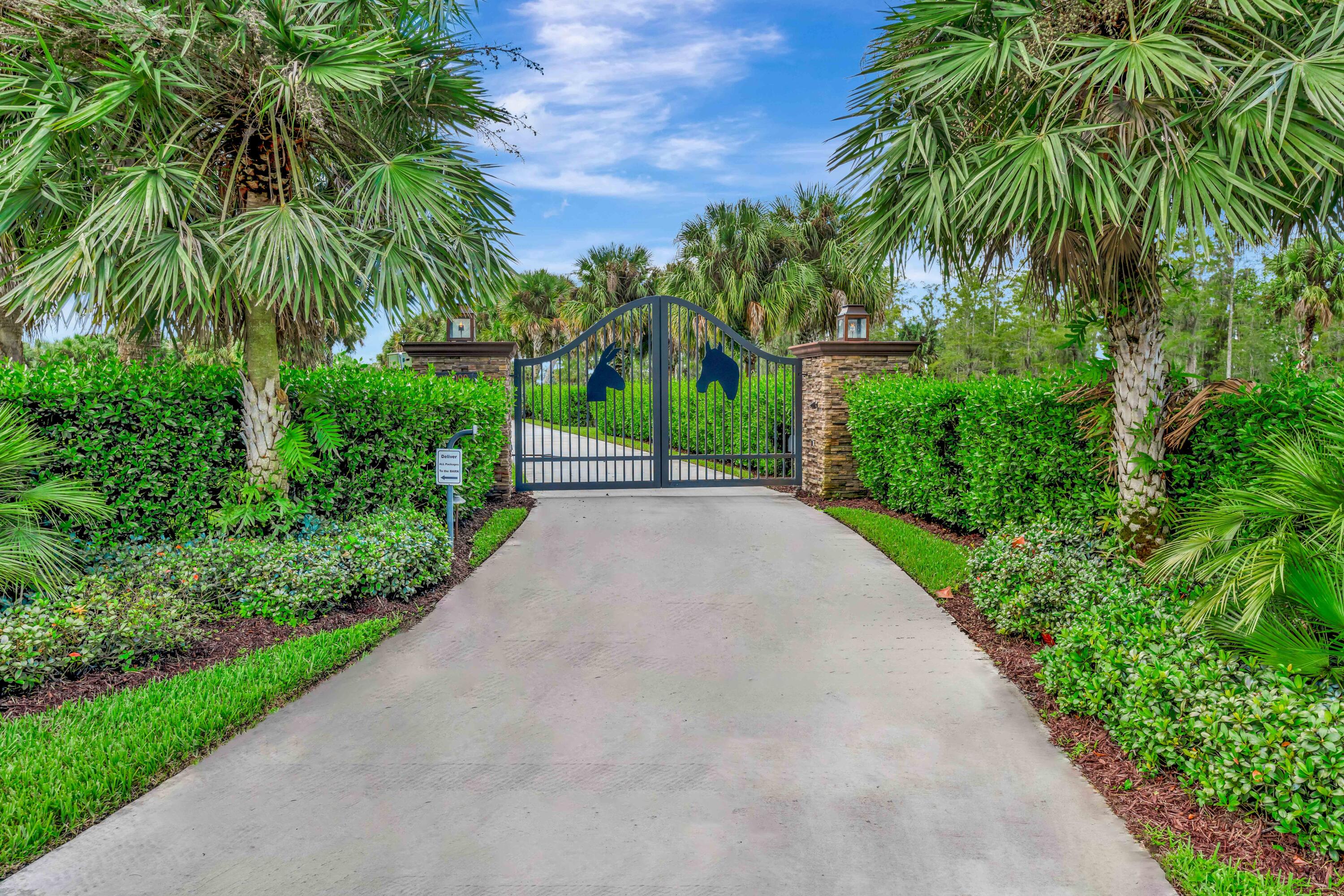 2098 Southwest Trailside Path Stuart, FL 34997 - Photo 5 of 96 Private Property Gates