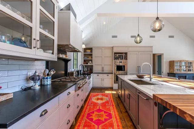 $3,350,000 | 466 3 Maple Drive, Manchester, VT 05255