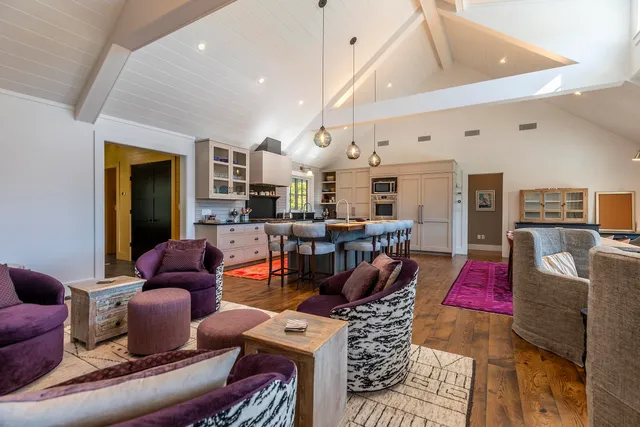 $3,350,000 | 466 3 Maple Drive, Manchester, VT 05255