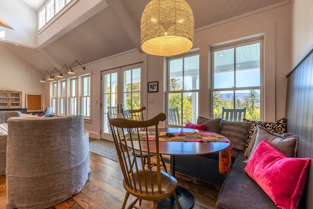 $3,350,000 | 466 3 Maple Drive, Manchester, VT 05255