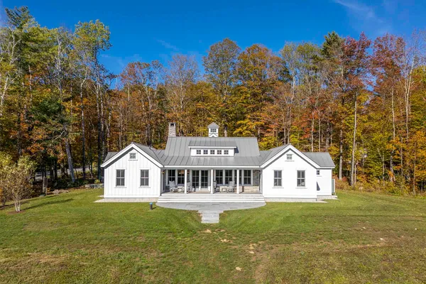 $3,350,000 | 466 3 Maple Drive, Manchester Center, VT 05255