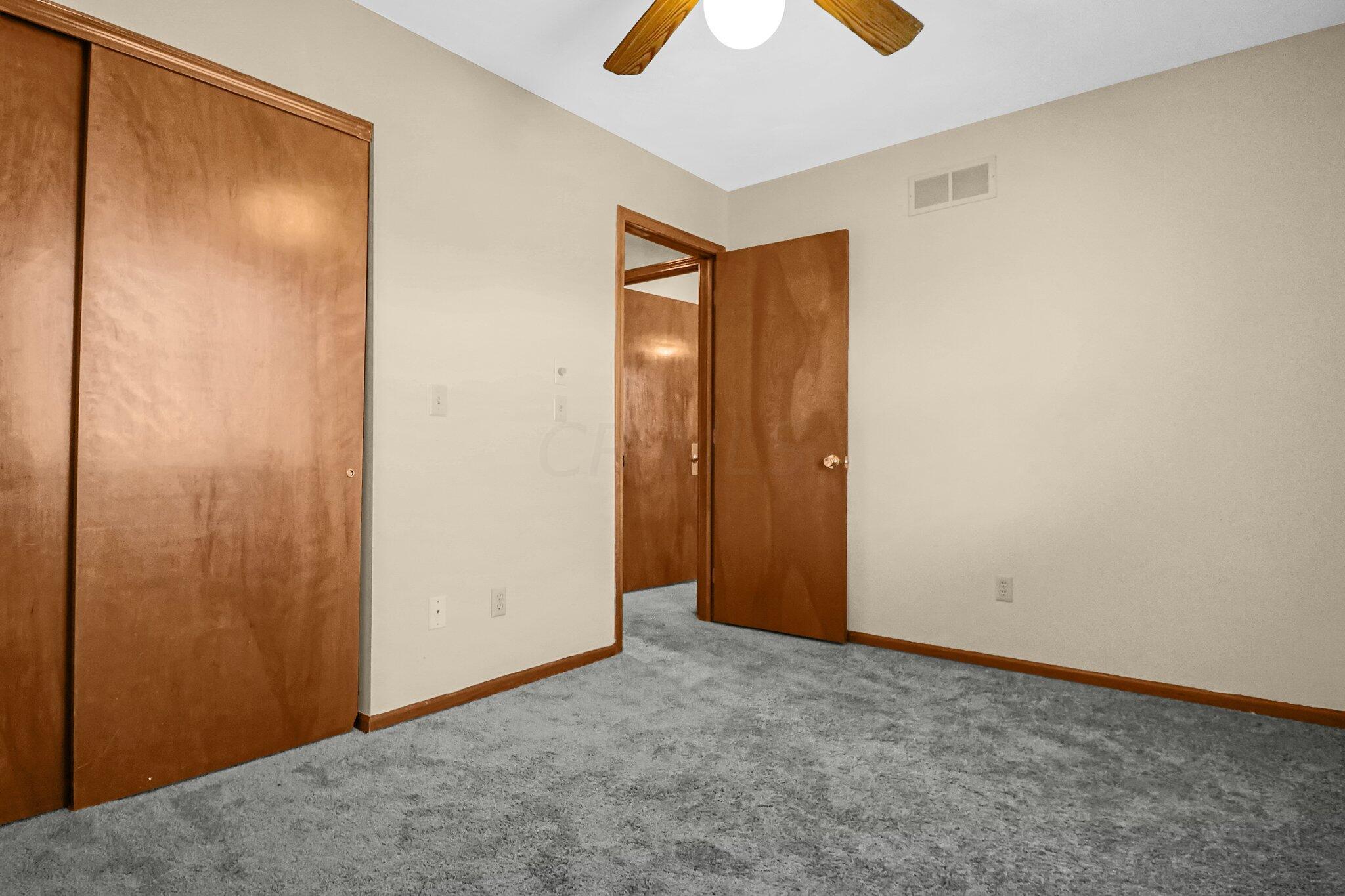 6154 Feder Road Columbus, OH 43228 - Photo 24 of 41 3rd Bedroom