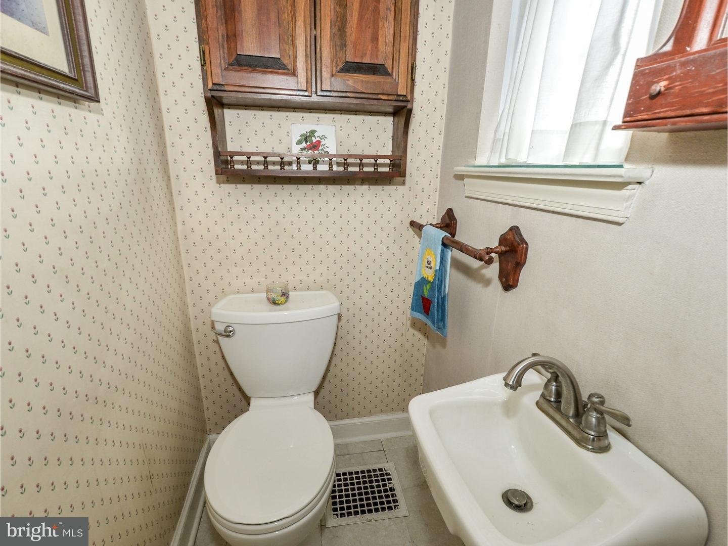 601 Paper Mill Road Oreland, PA 19075 - Photo 13 of 24 Bathroom