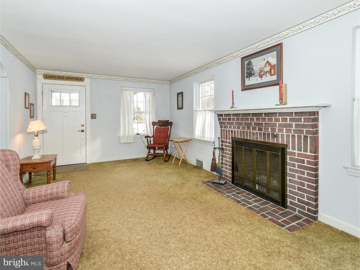 601 Paper Mill Road Oreland, PA 19075 - Photo 4 of 24 Fireplace