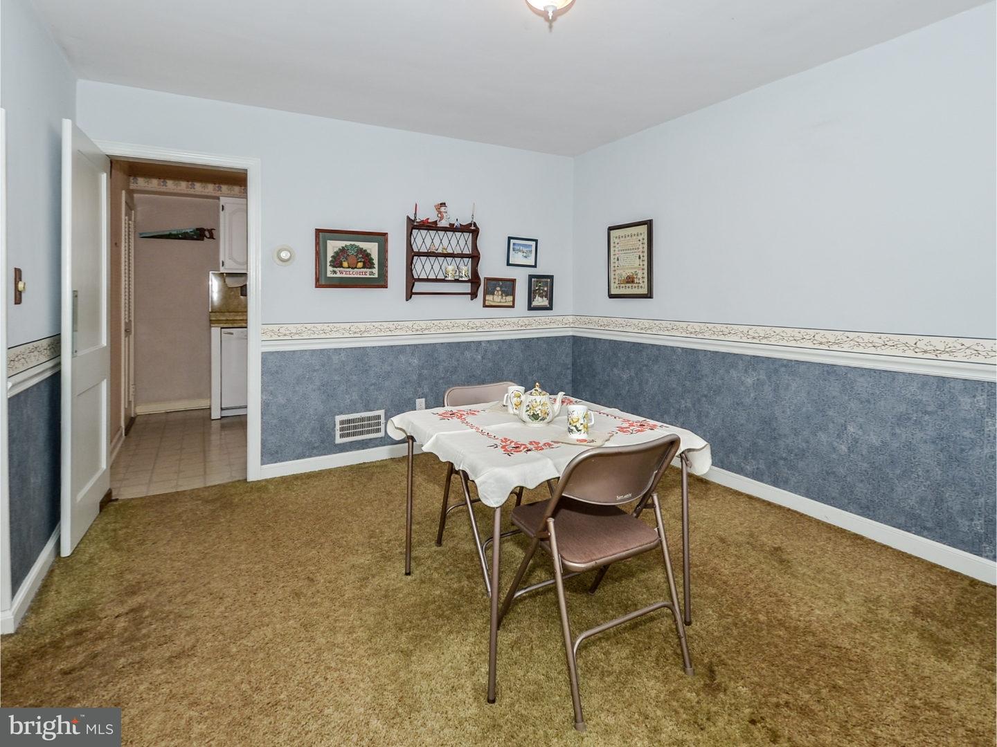 601 Paper Mill Road Oreland, PA 19075 - Photo 6 of 24 Dining Room