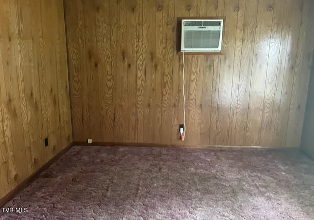 $39,900 | 596 Big Smith Road, Clintwood, VA 24228