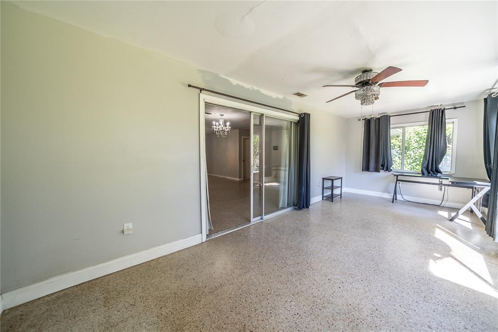 1740 Southeast 164th Circle Ocklawaha, FL 32179 - Photo 12 of 48