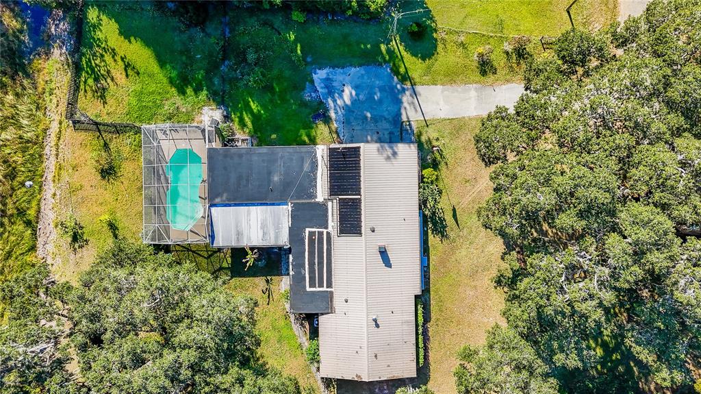 1740 Southeast 164th Circle Ocklawaha, FL 32179 - Photo 2 of 48