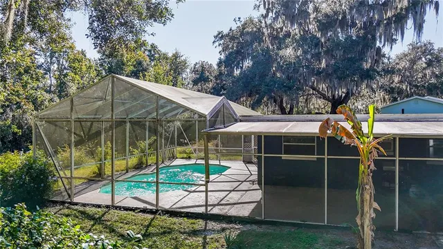 $297,000 | 1740 Southeast 164th Circle, Ocklawaha, FL 32179