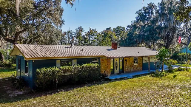 $297,000 | 1740 Southeast 164th Circle, Ocklawaha, FL 32179