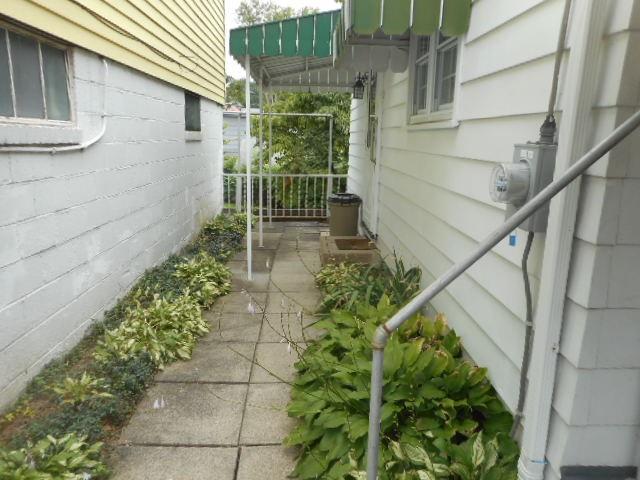 504 1st Street Charleroi, PA 15022 - Photo 3 of 24