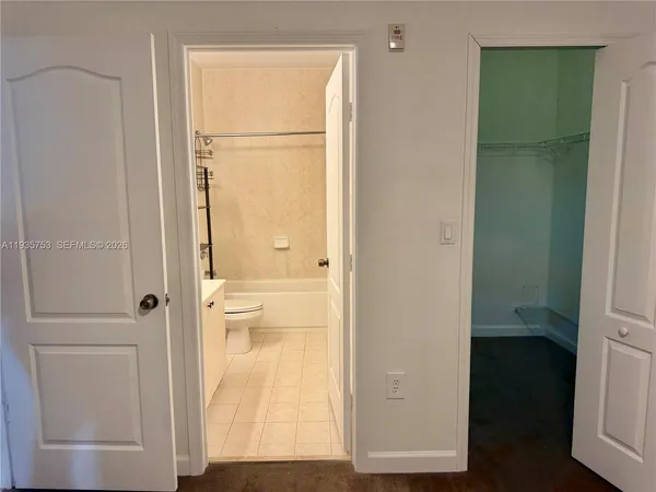 $1,975 | 1692 Southeast 29th Court, Unit 201, Homestead, FL 33035