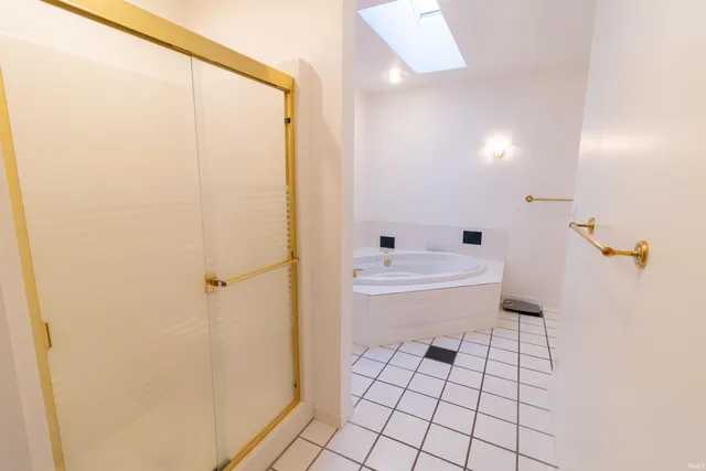 $295,000 | 643 Fairway Drive, Wabash, IN 46992