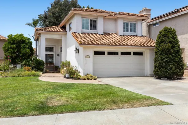 $1,070,000 | 1883 Timber Trail, Vista, CA 92081