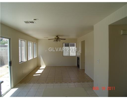 7373 Randel Jean Way Las Vegas, NV 89113 - Photo 3 of 6 Den.