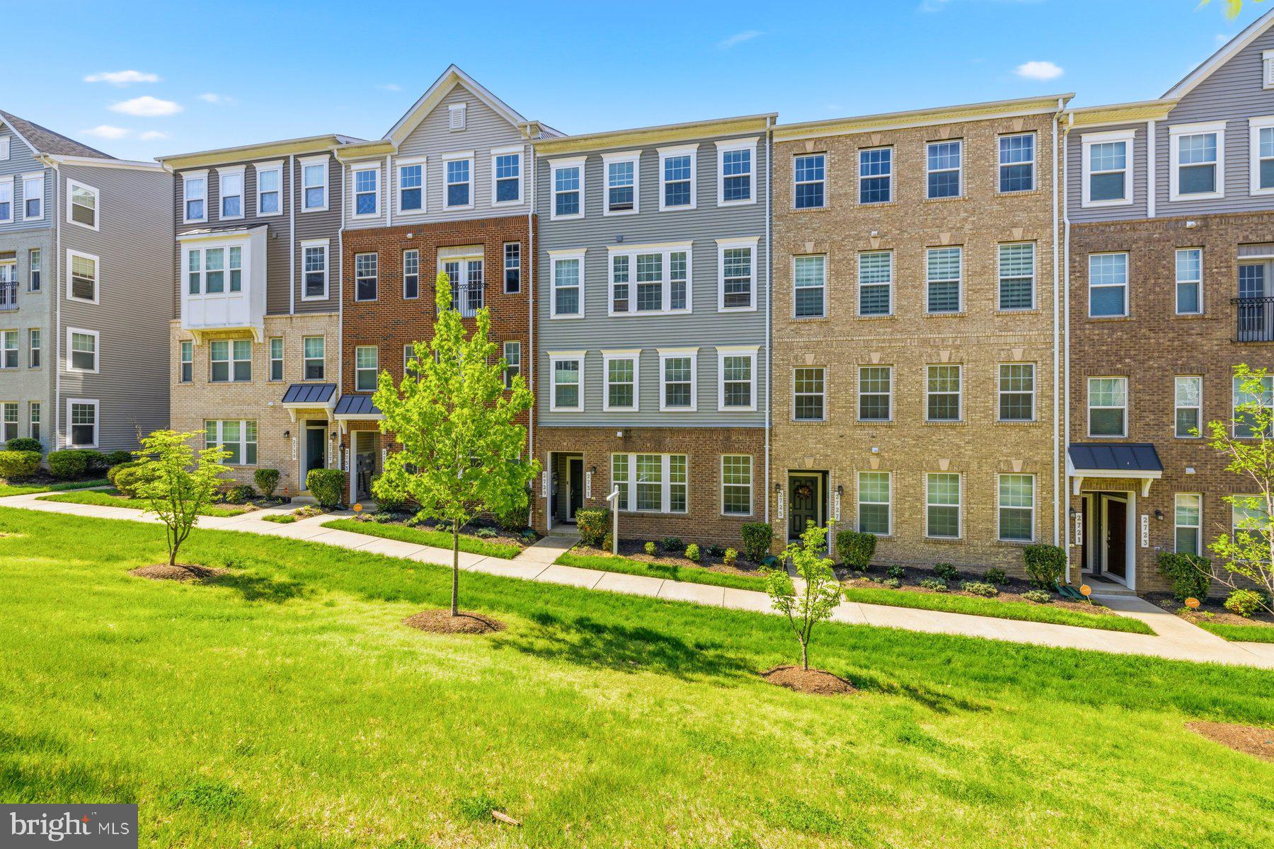2731 Pinebrook Road Landover, MD 20785 - Photo 2 of 30