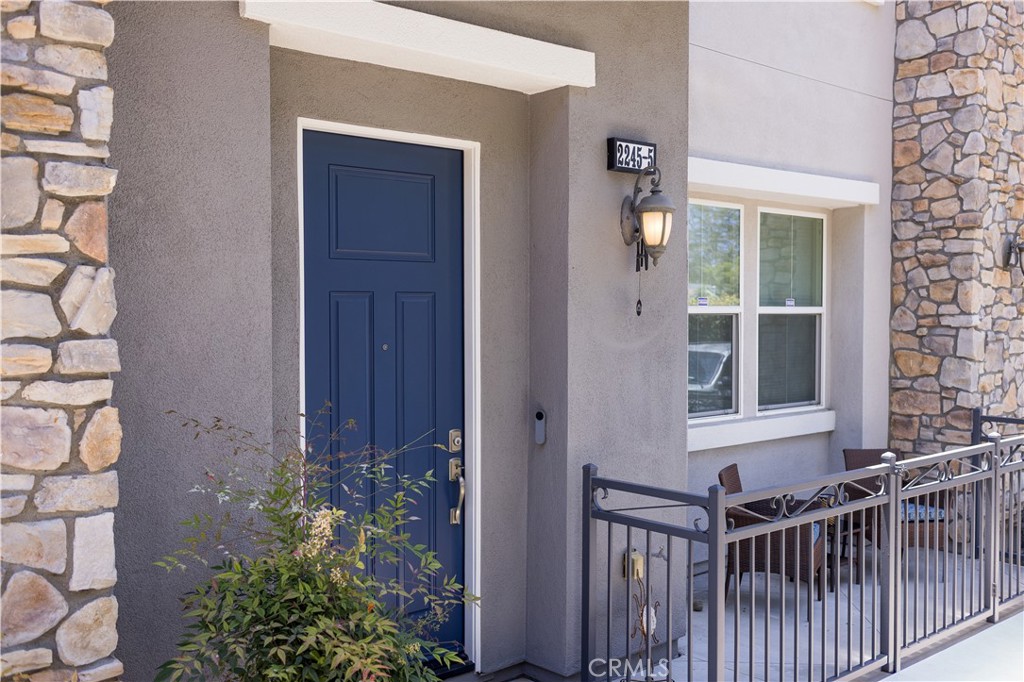 2245 Rolling River Lane, Unit 5 Simi Valley, CA 93063 - Photo 41 of 53