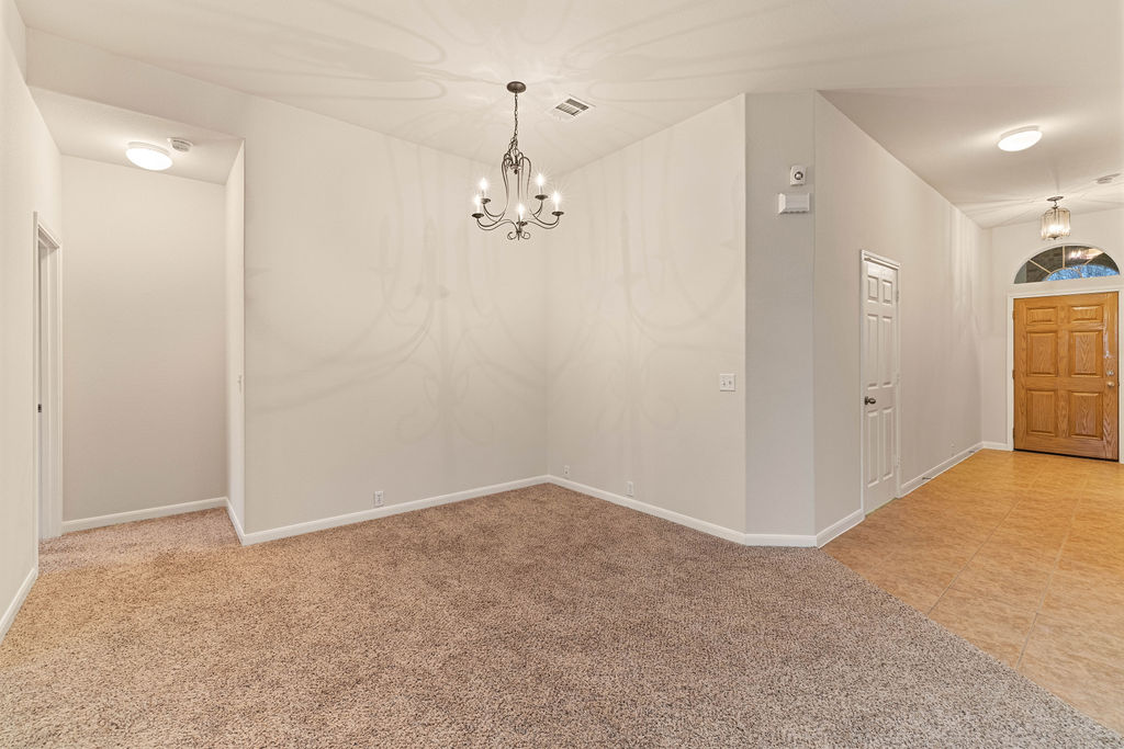 2134 Paradise Ridge Drive Round Rock, TX 78665 - Photo 13 of 28 an empty room with a bathroom
