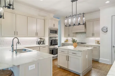 $1,575,000 | 6226 Malcolm Drive, Dallas, TX 75214