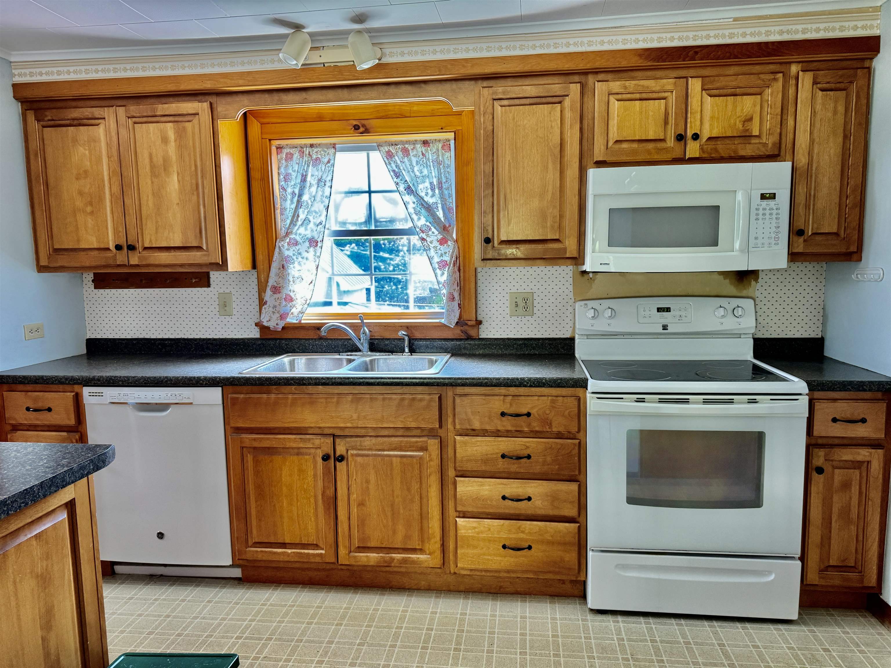 89 Church Hill Road Barre Town, VT 05654 - Photo 6 of 29