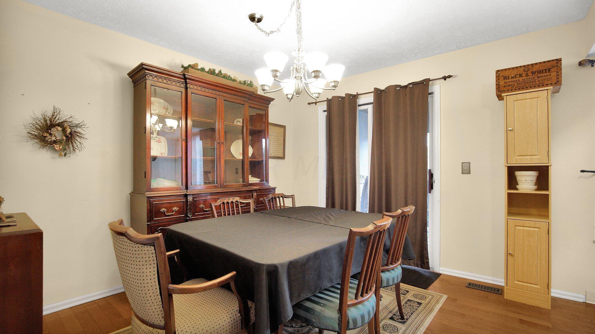 6994 Avery Road Dublin, OH 43017 - Photo 11 of 30 12-web-or-mls-6994-avery-rd