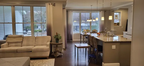 $4,650 | 299 Lexington Street, Unit 109, Woburn, MA 01801
