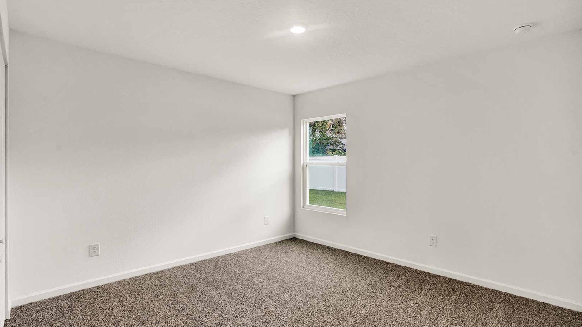 73 Rae Drive Palm Coast, FL 32164 - Photo 11 of 25 Gallery Image 11