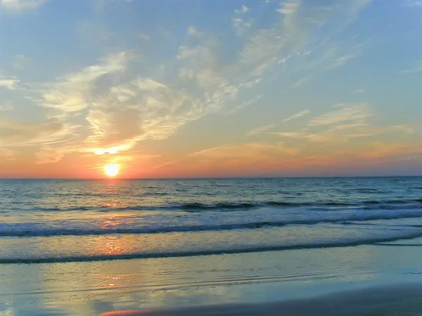 $4,000 | 3330 Gulf Of Mexico Drive, Unit 104D, Longboat Key, FL 34228