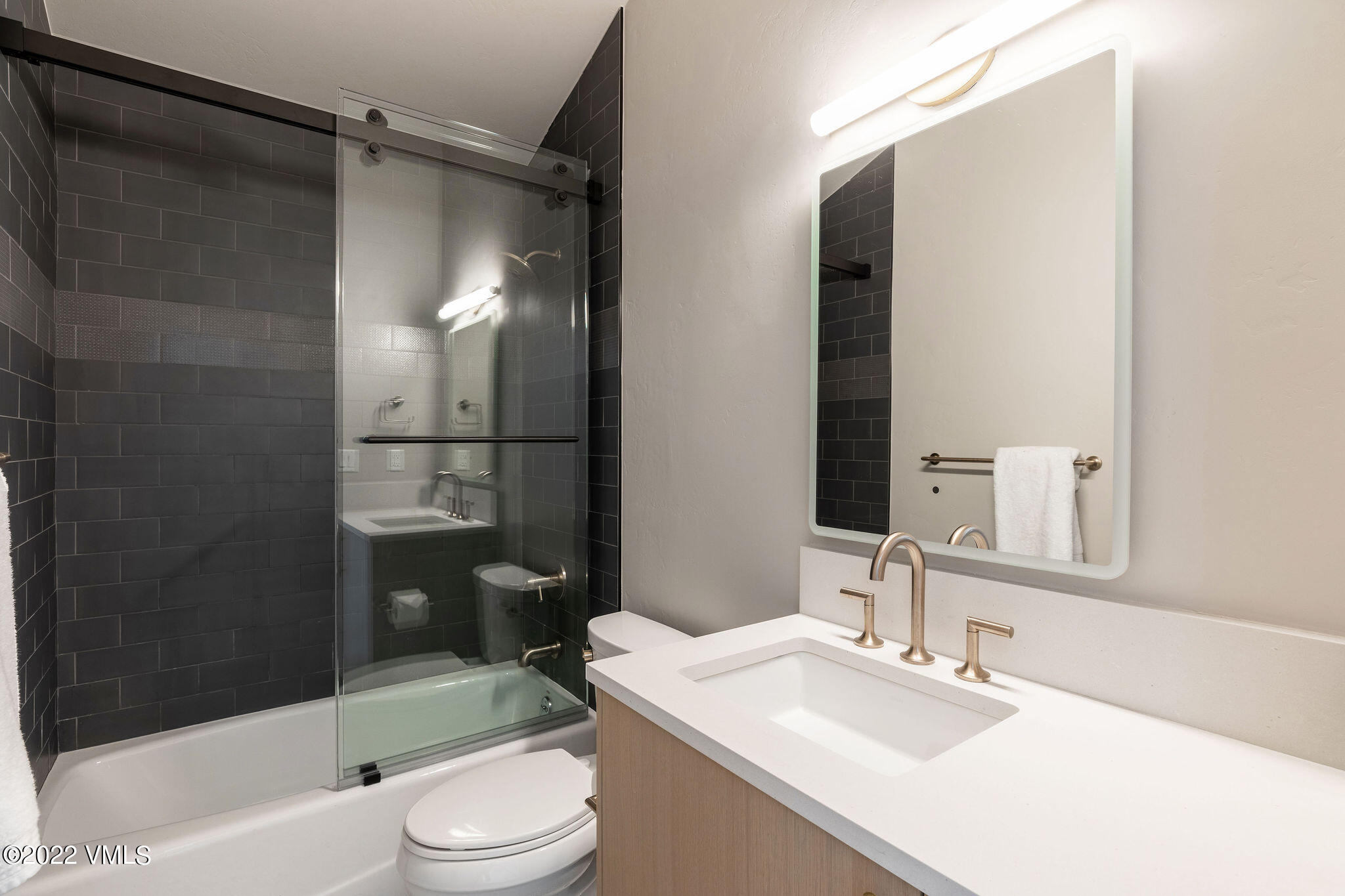 92 Knudson Ranch Road Edwards, CO 81632 - Photo 18 of 21 a bathroom with a sink toilet tub and shower