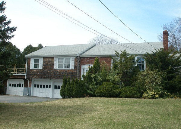 650 South Main Street Bellingham, MA 02019 - Photo 2 of 10 Gallery Image 2
