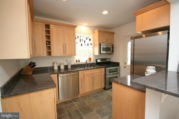5 Indian Spring Drive Silver Spring, MD 20901 - Photo 16 of 30 Kitchen