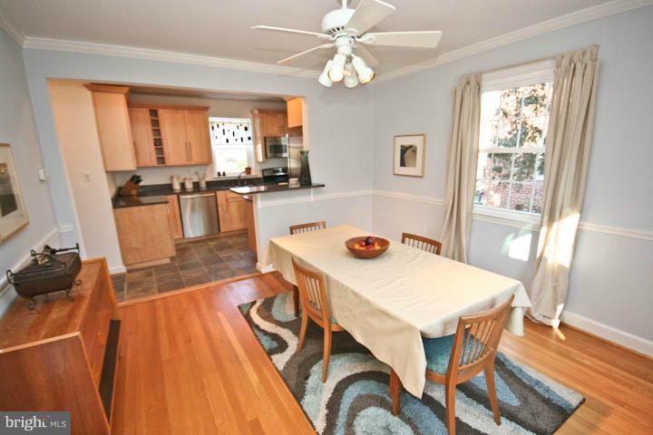 5 Indian Spring Drive Silver Spring, MD 20901 - Photo 22 of 30 Dining Room
