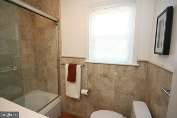 5 Indian Spring Drive Silver Spring, MD 20901 - Photo 4 of 30 Bath #1