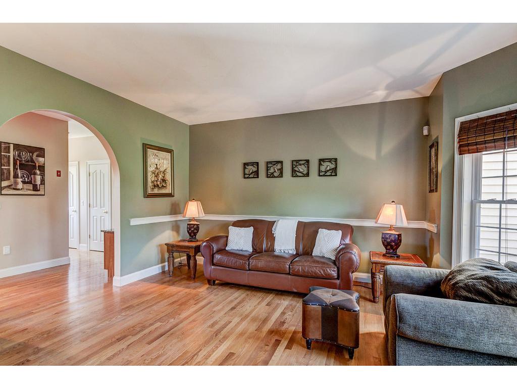 42 Overton Road Windham, NH 03087 - Photo 4 of 31 Gallery Image 4