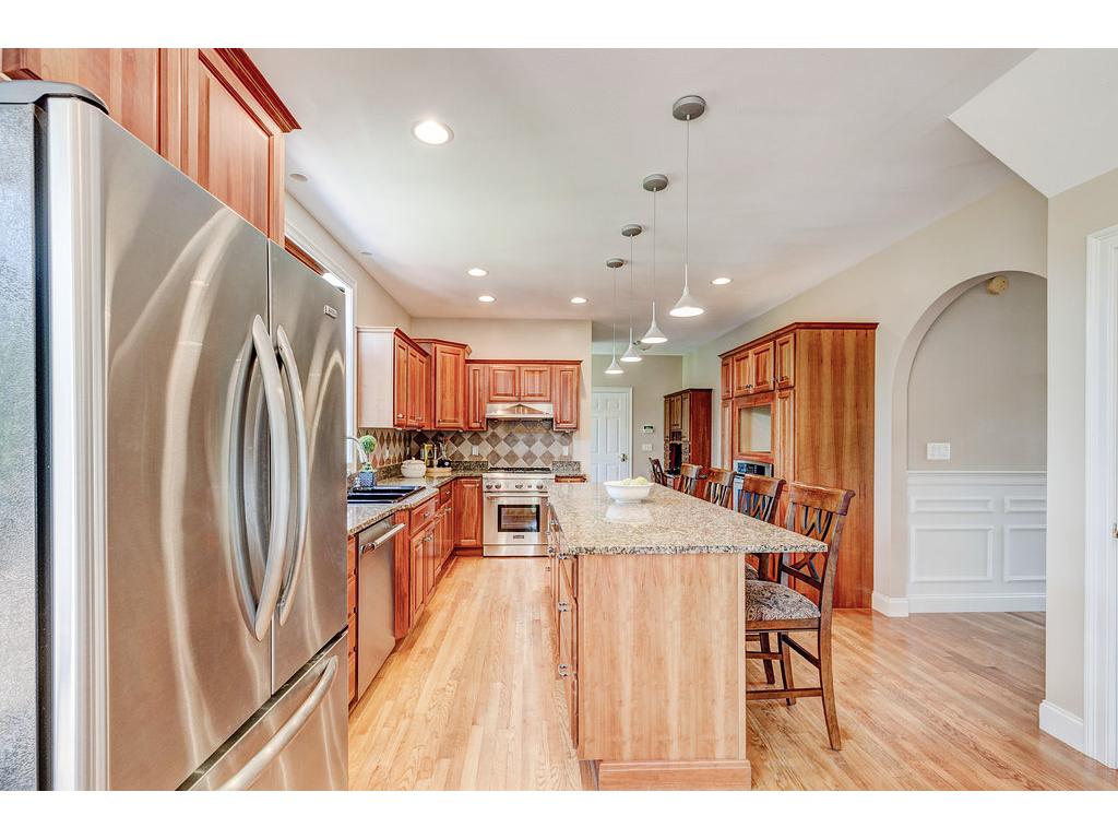 42 Overton Road Windham, NH 03087 - Photo 6 of 31 Gallery Image 6