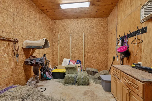 $1,500,000 | 8625 Sandy Point Road, Bryan, TX 77807