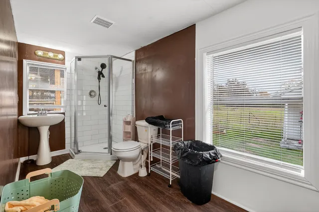 $1,500,000 | 8625 Sandy Point Road, Bryan, TX 77807