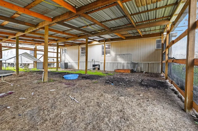 $1,500,000 | 8625 Sandy Point Road, Bryan, TX 77807