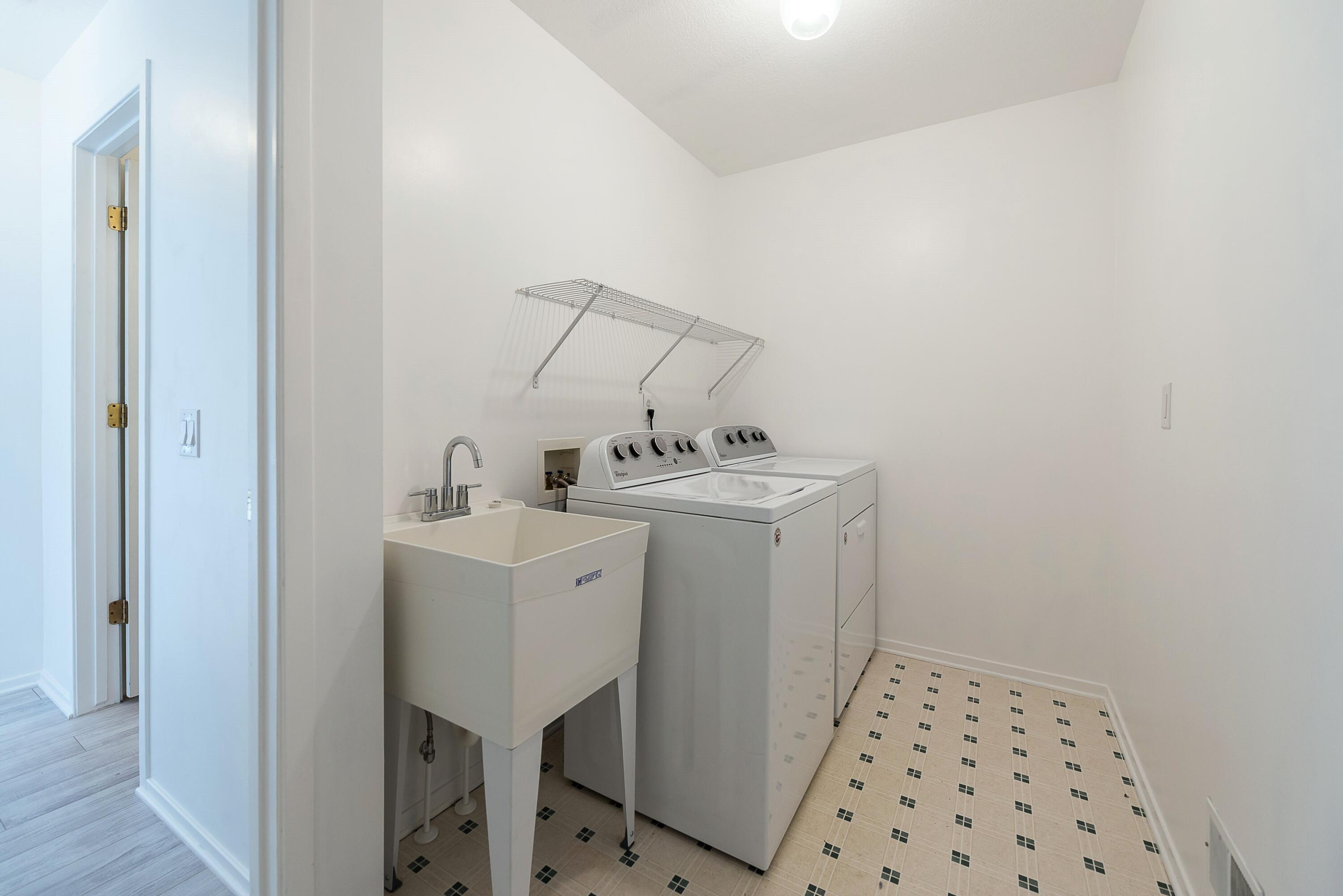 1563 Scio Ridge Road Ann Arbor, MI 48103 - Photo 20 of 42 DSC_9194